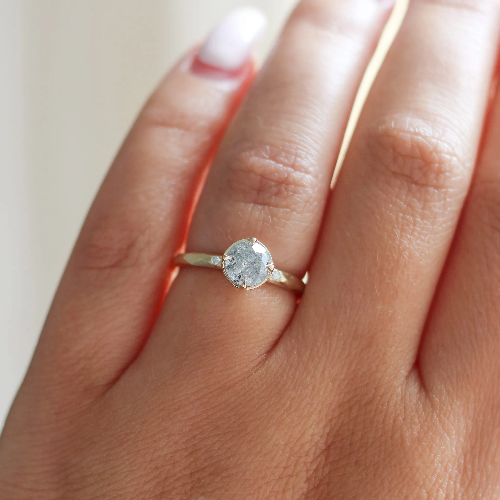 0.98ct Around The World Round Salt and Pepper Diamond Ring