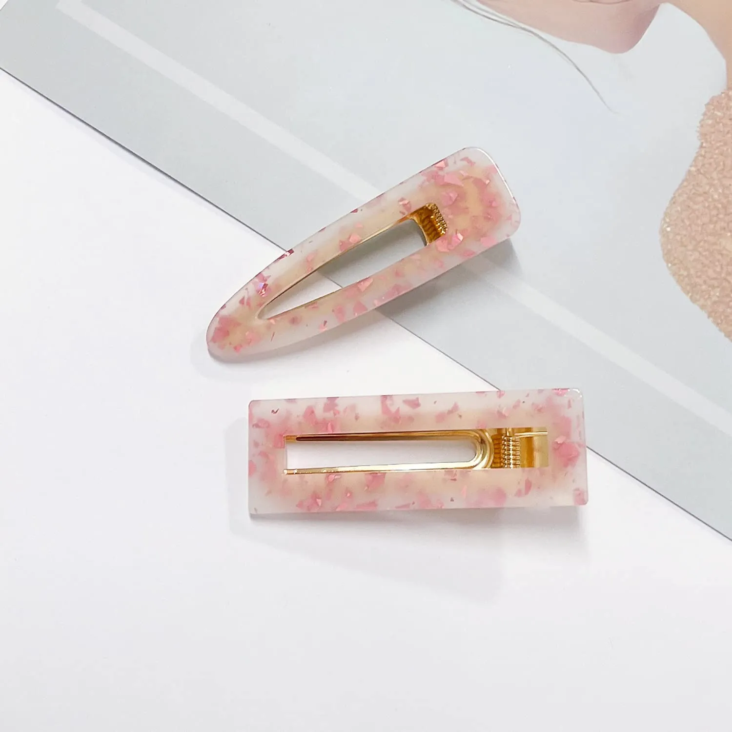 12 Pieces Acrylic Resin Marble Hair Clips Set, Decorative Pearls Hair Barrettes Sweet Decorative Bobby Pins Hairpin Headwear Hair Accessories Headwear for Women and Girls