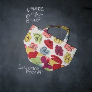 Bucket Tote Bag in Pencil Blooms