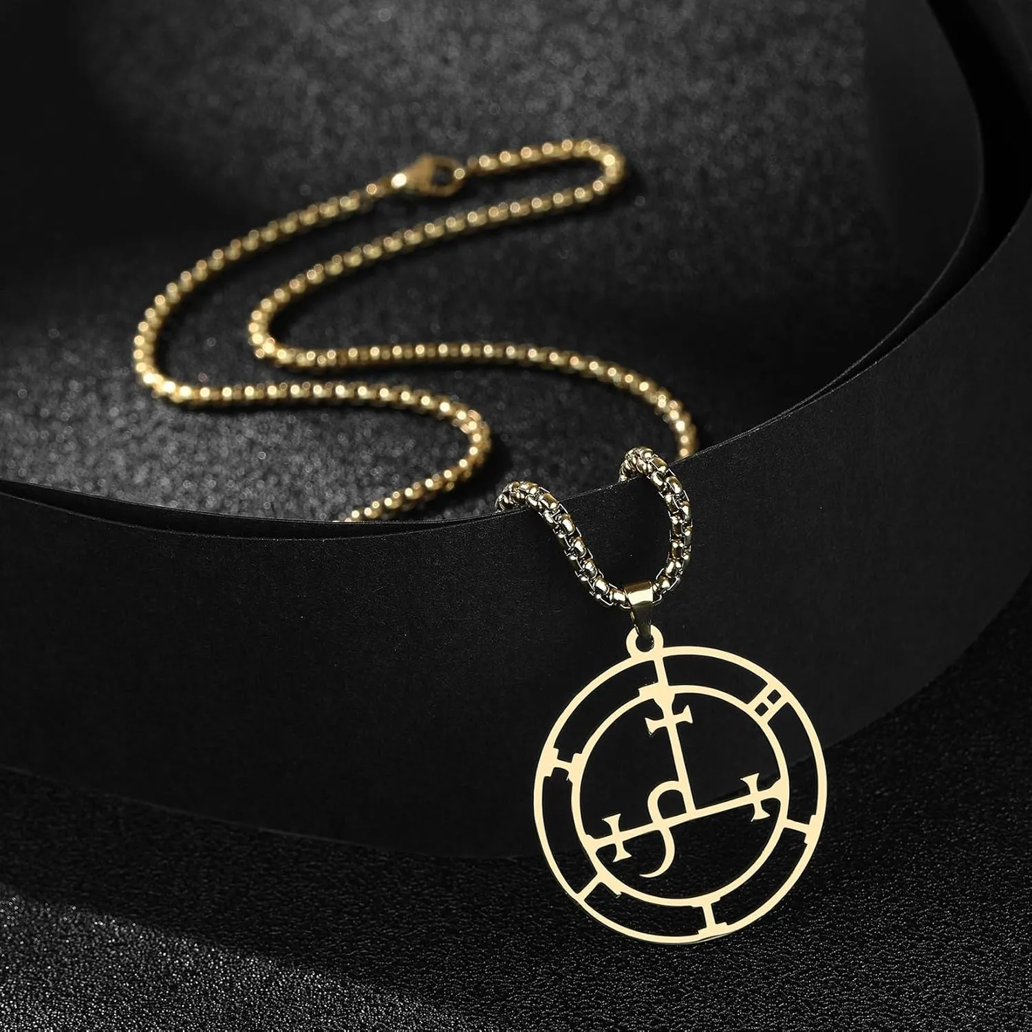 EUEAVAN Sigil of Lilith Necklace for Women Men Hecate Gothic Lilith Goddess Sigil Pendant Lucifer Sign Mythology Pagan Jewelry Gift
