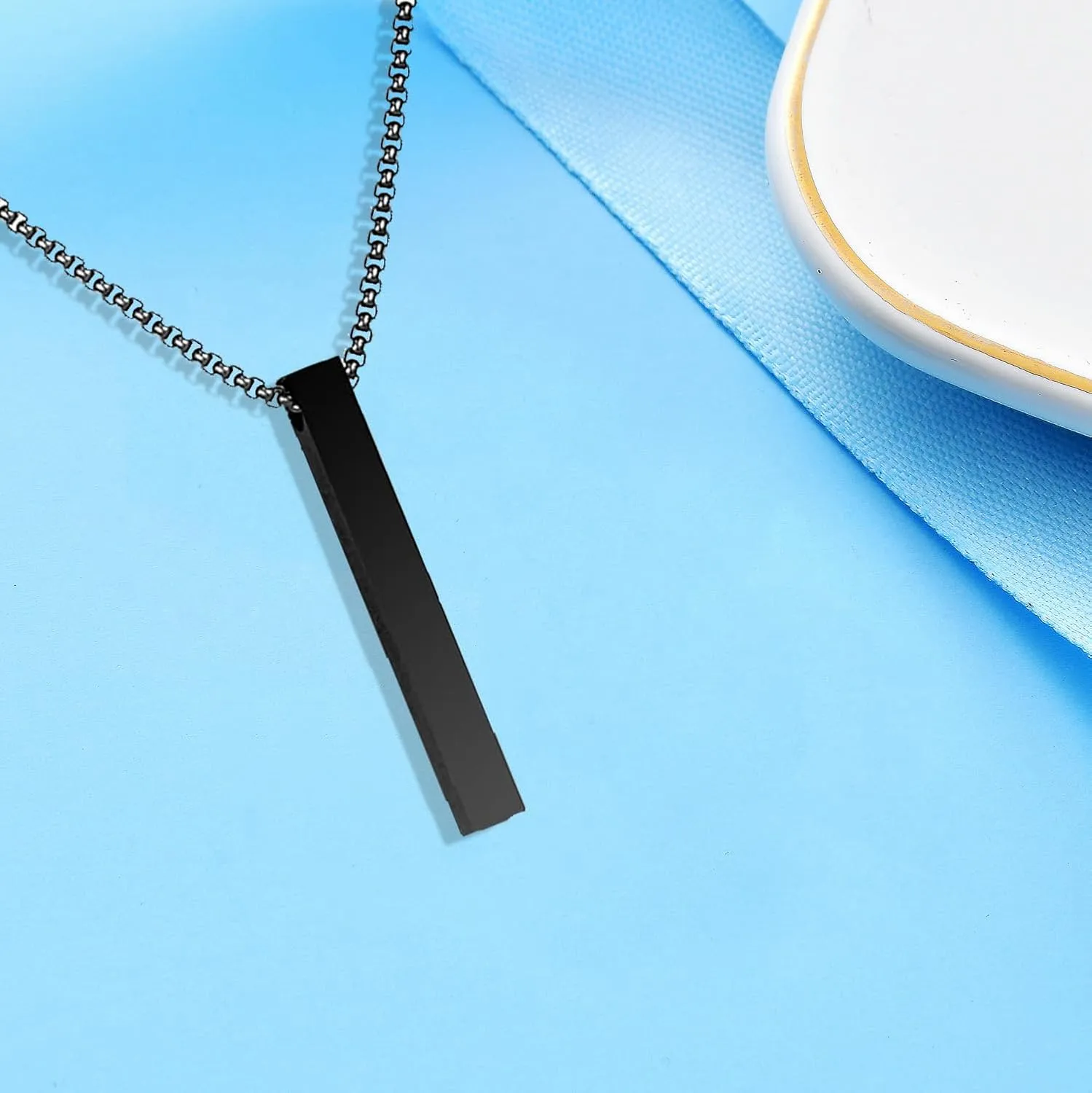 Ghloyza Necklace for Men Women Gold/Silver Plated Pendant Necklace Black Pendant Necklace Couple Necklace Birthday Gifts for Dad Son Brother Husband Wife Lover