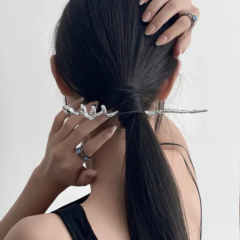 H3LL NO chic trendy snake hairpin (female)  Chinese style headwear modern, simplistic hair ornament