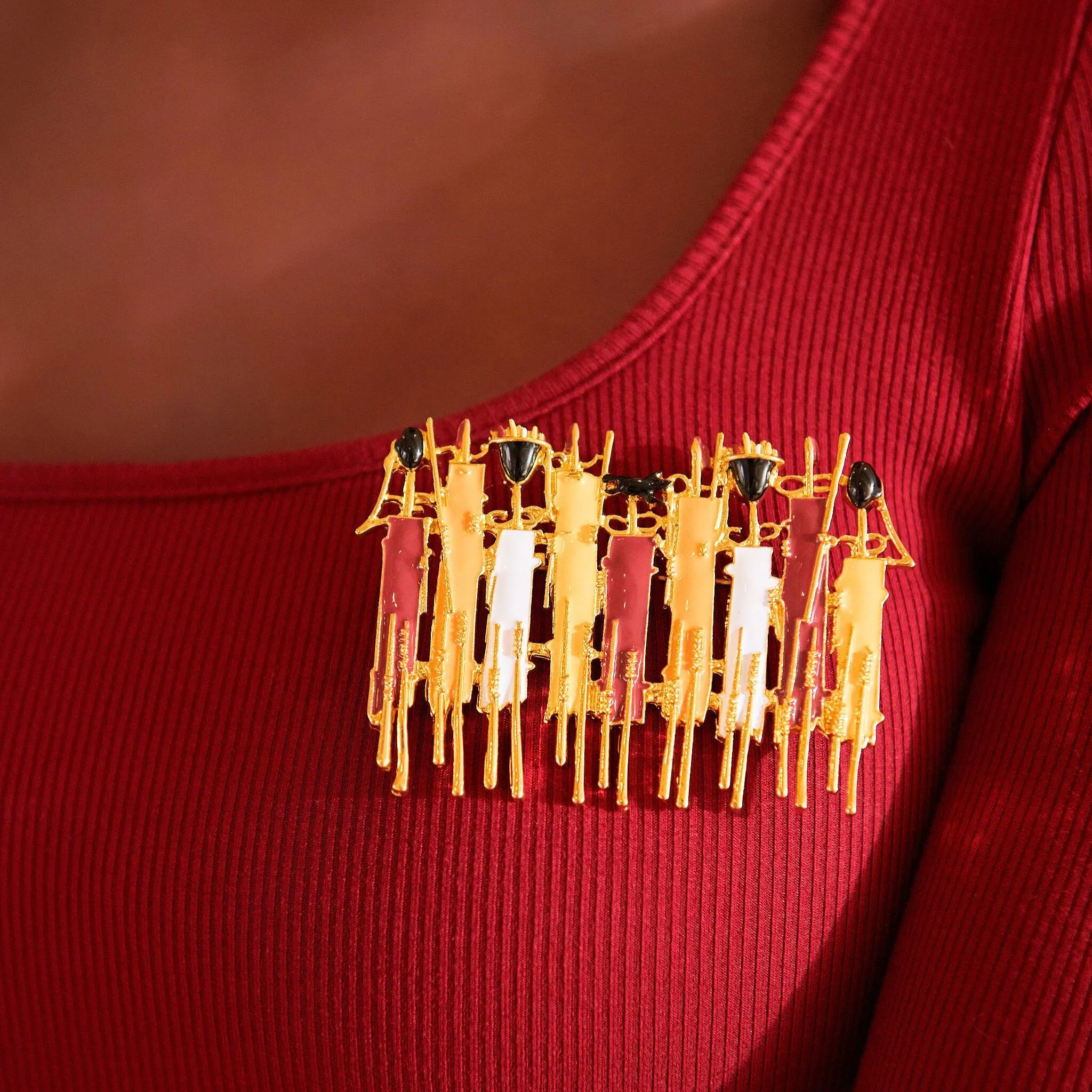 Maasai Sherrie Brooch - Gold