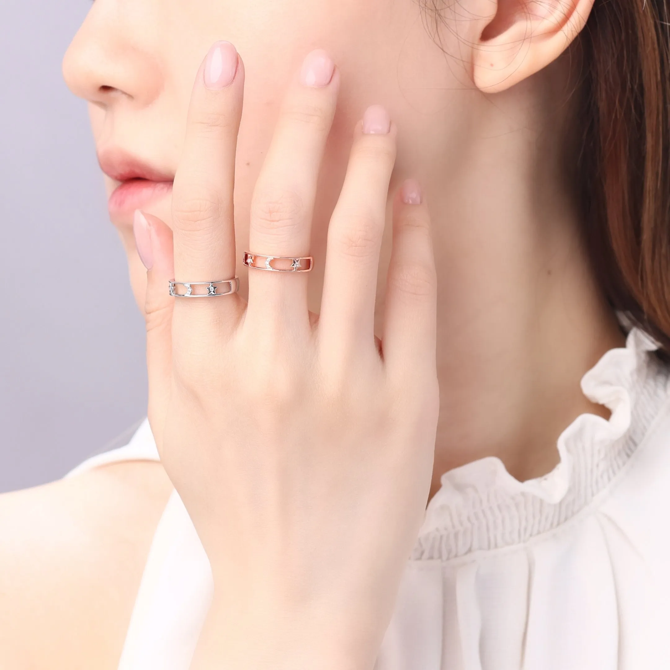 MOONLIGHT MINIMALIST DIAMOND RING